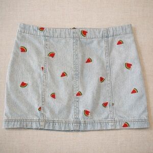 ✨ Tinseltown Watermelon Embroidered Denim Mini Skirt Size L